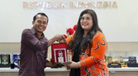 Anggota/Deputi Bidang Pelayanan Umum BP Batam, Ariastuty Sirait, bersama jajaran Direktorat Diseminasi Informasi dan Hubungan Antar Lembaga (DIHAL) berkunjung ke Komisi Informasi Pusat (KIP) Republik Indonesia di Jakarta, Rabu (12/8/2026). Foto:Humas BP Batam