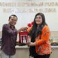 Anggota/Deputi Bidang Pelayanan Umum BP Batam, Ariastuty Sirait, bersama jajaran Direktorat Diseminasi Informasi dan Hubungan Antar Lembaga (DIHAL) berkunjung ke Komisi Informasi Pusat (KIP) Republik Indonesia di Jakarta, Rabu (12/8/2026). Foto:Humas BP Batam