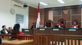 Terdakwa tengah menjalani proses putusan di PN Batam, Kamis (13/8/2026). Zel/matapedia