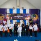 Wali Kota Batam Amsakar Achmad dan Karutan Fajar serta Kalapas Batam dan Kalapas Anak saat memberikan remisi HUT ke 81 RI di Lapas Batam, Senin (17/8/2026). Foto:Rega/matapedia