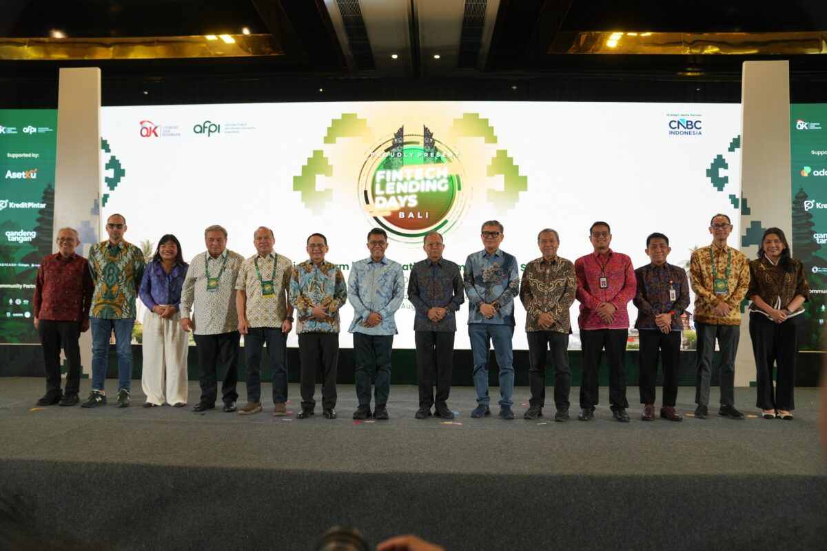 Kepala Eksekutif Pengawas Lembaga Pembiayaan, Perusahaan Modal Ventura, Lembaga Keuangan Mikro dan Lembaga Jasa Keuangan Lainnya (PVML) OJK Agusman tengah. Foto:OJK Kepri