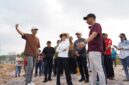Wakil Kepala BP Batam sekaligus Wakil Wali Kota Batam Li Claudia Chandra saat tinjau drainase di beberapa titik wilayah Batam beberapa hari lalu. Foto:Istimewa