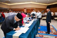 Wali Kota Batam Amsakar Achmad lantik sejumlah pejabat pada Rabu (5/8/2026). Foto:Diskominfo Batam