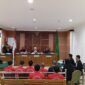 Tujuh Terdakwa Ledakan kapal di PT ASL menjalani proses persidangan tuntutan, Kamis (6/8/2026). Foto:Rega/matapedia