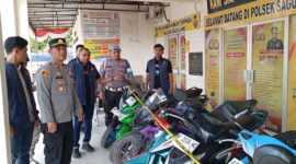 Kapolsek Sagulung Iptu Husnul Afkar didampingi Kanit Reskrim Polsek Sagulung Iptu Anwar Aris dalam jumpa pers, Kamis (20/8/2026). Foto:Rega/matapedia