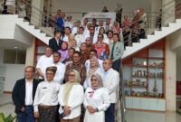 Menteri Kesehatan RI Budi Gunadi Sadikin bersama Direktur RSUD Embung Fatimah Batam dan para dokter serta perawat, Jumat (28/8/2026). Foto:Rega/matapedia