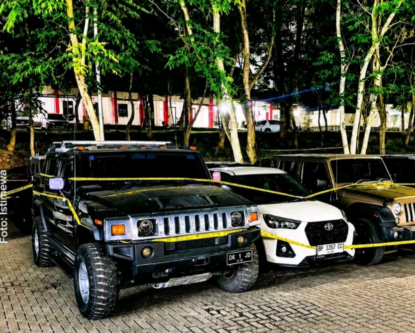 Sejumlah mewah diamankan Polisi di Polda Kepri. Foto:Istimewa