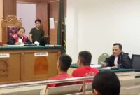 Terdakwa Zainuri membantah membeli liquid vape yang diduga mengandung narkotika untuk dijual kembali. Dalam persidangan di Pengadilan Negeri Batam, Kamis (3/9/2026). Foto:Nikson/matapedia