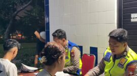 Satlantas Polresta Barelang tindak pelanggar lalu lintas pada Jumat (4/9/2026). Foto:Humas Polresta Barelang