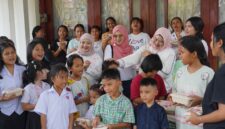 Pertamina Patra Niaga Regional Sumbagut menggelar aksi memasak bersama di Lapangan Merdeka Medan, Minggu (6/9/2026). Foto:Istimewa