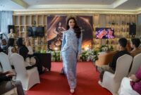 Pre-Press Conference bertajuk “Angela Lillo From Batam to the Global Stage” di Harris Hotel & Suites Nagoya Batam, Sabtu (12/9/2026). Foto:Istimewa