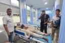 Ketua Umum PK NTT Kota Batam, Mohammad Agung Teibang tengah dan tokoh masyarakat. Foto:Istimewa