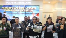 Polisi tunjukkan barang bukti narkoba yang akan dimusnahkan, Kamis (17/9/2026). Foto:Istimewa