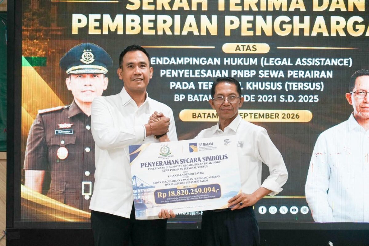 Kepala BP Batam Amsakar Achmad dan Kepala Kejaksaan Negeri Batam, Senin (21/9/2026). Foto:Istimewa