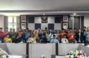 Otoritas Jasa Keuangan (OJK) Provinsi Kepulauan Riau menyampaikan data tersebut dalam rapat koordinasi Tim Percepatan Akses Keuangan Daerah (TPAKD) Kabupaten Karimun di Kantor Bupati Karimun, Senin (21/9/2026). Foto:Istimewa