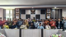 Otoritas Jasa Keuangan (OJK) Provinsi Kepulauan Riau menyampaikan data tersebut dalam rapat koordinasi Tim Percepatan Akses Keuangan Daerah (TPAKD) Kabupaten Karimun di Kantor Bupati Karimun, Senin (21/9/2026). Foto:Istimewa