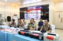 Polresta Barelang mengungkap praktik pemalsuan tersebut dalam konferensi pers di Lobby Mapolresta Barelang, Jumat (25/9/2026). Foto:Istimewa
