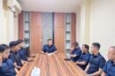 Kepala Kesatuan Pengamanan Lapas (KPLP) Kelas I Cipinang, Fajar Teguh Wibowo, meminta petugas melakukan kontrol secara rutin. Foto:Istimewa