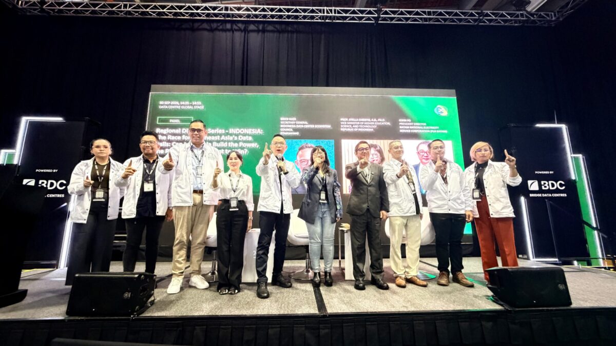 Batam membawa agenda pengembangan ekosistem data centre ke panggung teknologi Asia melalui ajang Tech Week Singapore 2026 di Marina Bay Sands, Singapura, Rabu (30/9/2026). Foto:Istimewa