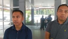 Kuasa hukum Konsumen mobil mewah Rionaldo Putra dan Adex usai keluar di kantor Direktorat Reserse Kriminal Umum Polda Kepri, Rabu (2/9/2026). Foto:matapedia