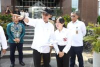 Wali Kota Batam Amsakar Achmad bersama Wakil Wali Kota Batam Li Claudia. Foto:Diskominfo Batam