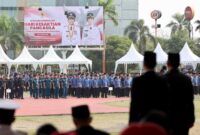 Wali Kota Batam Amsakar Achmad saat pimpin upacara Pancasila, Kamis (1/10/2026). Foto:Diskominfo Batam