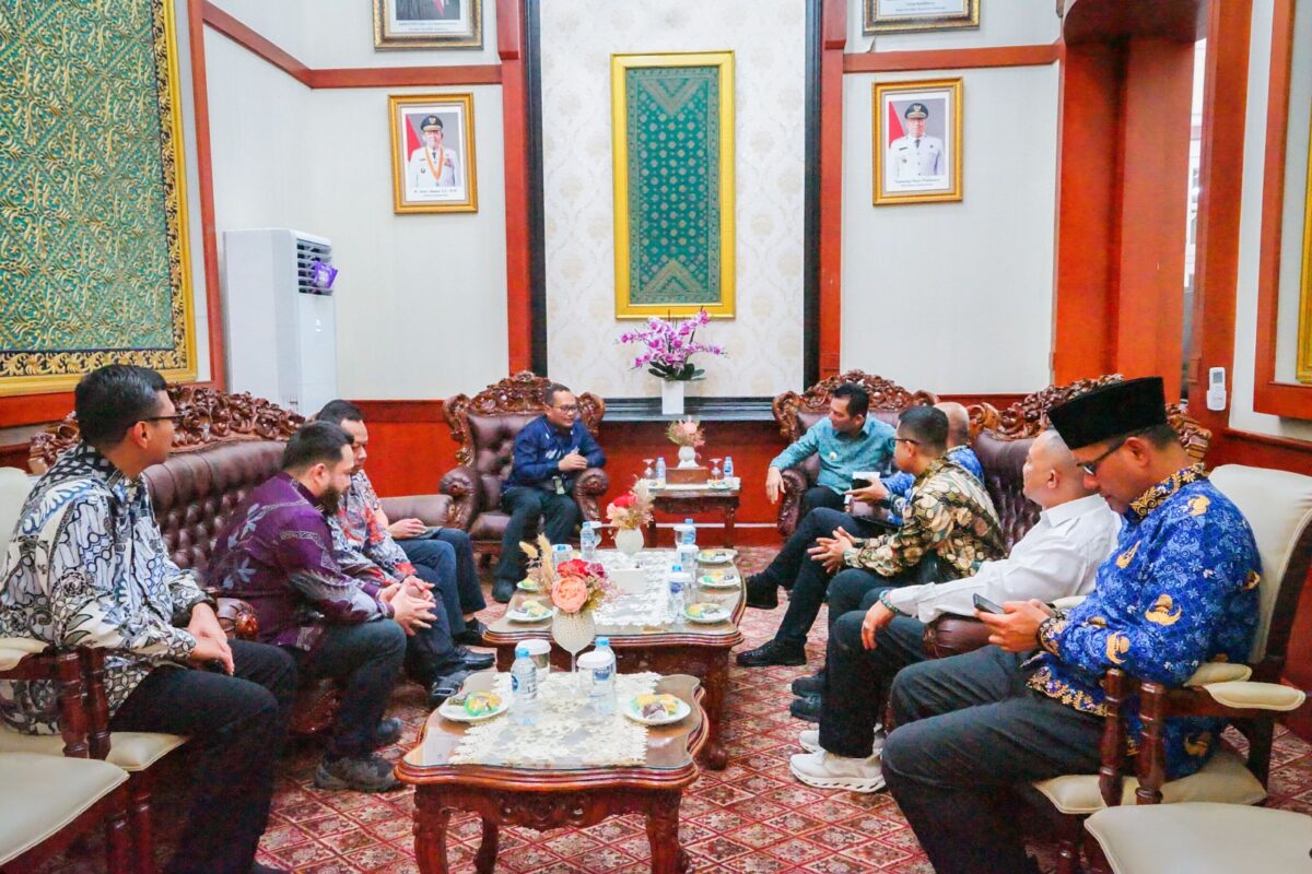 Pertamina Patra Niaga Regional Sumbagut dengan Pemerintah Provinsi Kepulauan Riau, Kamis (1/10/2026). Foto:Istimewa