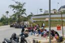 Warga Kavling Bakau Serip, Kelurahan Sambau, Kecamatan Nongsa, Kota Batam, Kepulauan Riau, Senin (5/10/2026). Foto:Nan/matapedia