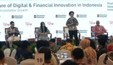 Direktur Enterprise & Business Service Telkom Veranita Yosephine saat menyampaikan paparan dalam sesi panel “The Future of AI in Indonesia” pada rangkaian Road to Danantara Technology Innovation Investment Forum (DTIIF) 2026 di Auditorium Wisma Danantara Indonesia, Jakarta, Kamis (8/10/2026). Foto:Telkom/matapedia