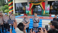 Kapolda Kepri Irjen Pol Suhendri bersama Kabareskrim Komjen Pol Asep Safrudin, Jumat (9/10/2026). Foto:Ist