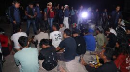 Ditresnarkoba Polda Kepri mengamankan puluhan orang di dua lokasi wilayah Batam pada Sabtu (10/10/2026) malam. Foto:Dok. Humas Polda Kepri
