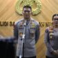 Kapolda Kepulauan Riau Irjen Pol Suhendri didampingi Kabid Humas Polda Kepri. Foto:Istimewa