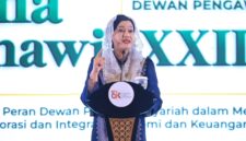 Ketua Dewan Komisioner OJK Friderica Widyasari Dewi. Foto:OJK Kepri