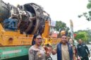 Kabid Humas Polda Kepri Kombes Pol Dr. Nona Pricillia Ohei saat menunjukkan tiga mesin pesawat diduga akan diselundupkan ke luar, Kamis (1/10/2026). Foto:Rega/matapedia