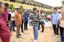 Wali Kota Batam Amsakar Achmad saat di sekolah SD 013 Sekupang, Minggu (25/10/2026). Foto:Dok. Diskominfo
