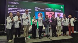 Direktur Utama PLN Batam Kwin Fo dalam forum Data Centre World Asia di Singapura, Rabu (30/9/2026). Foto: PLN Batam